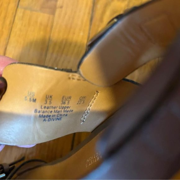 Ladies' Brown Leather Sandals by Franco Sarto. Size 5.5 / 36.5 - Picture 5 of 5